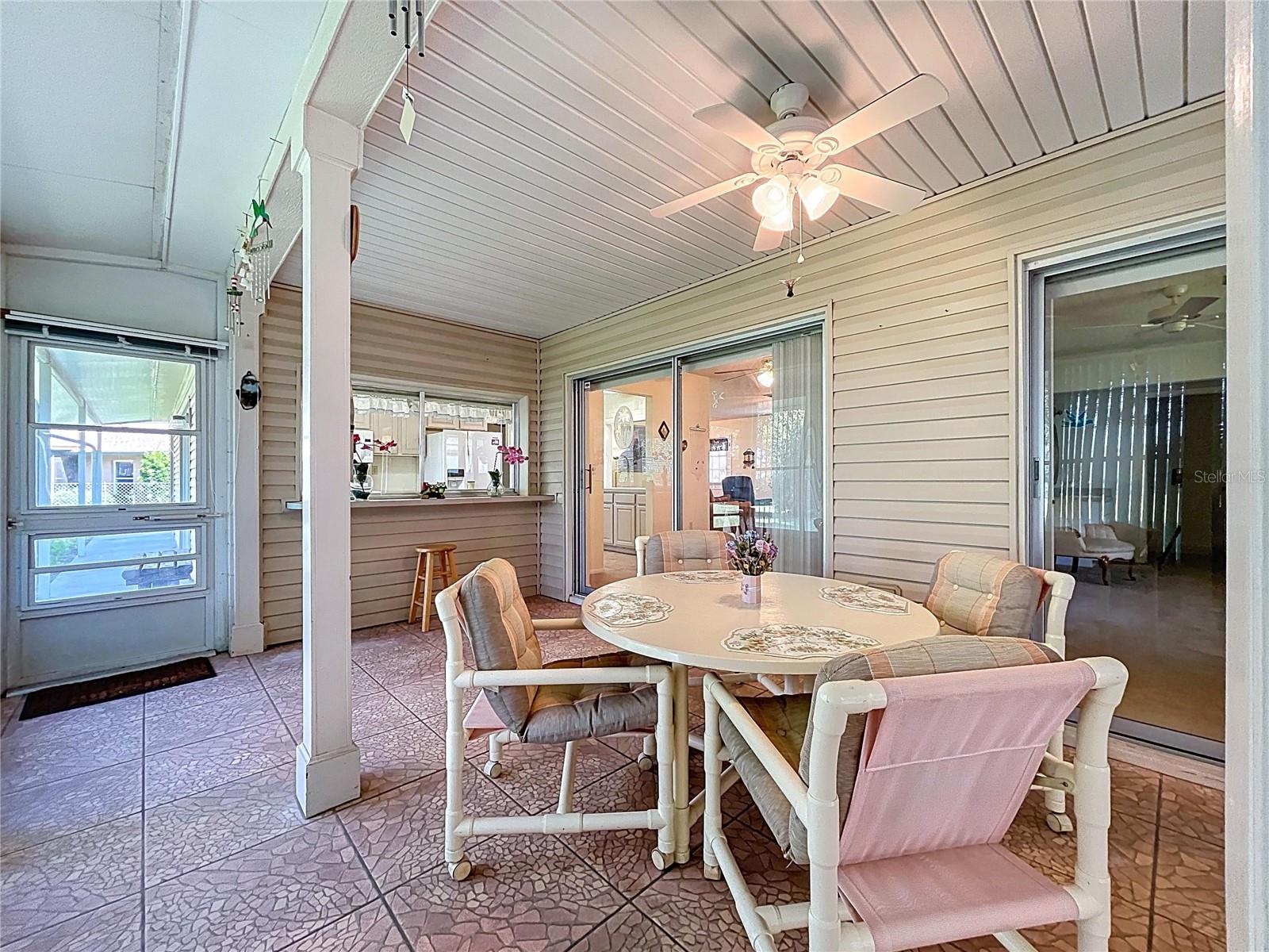 Image 14 of 61 For 9038 Byron Street