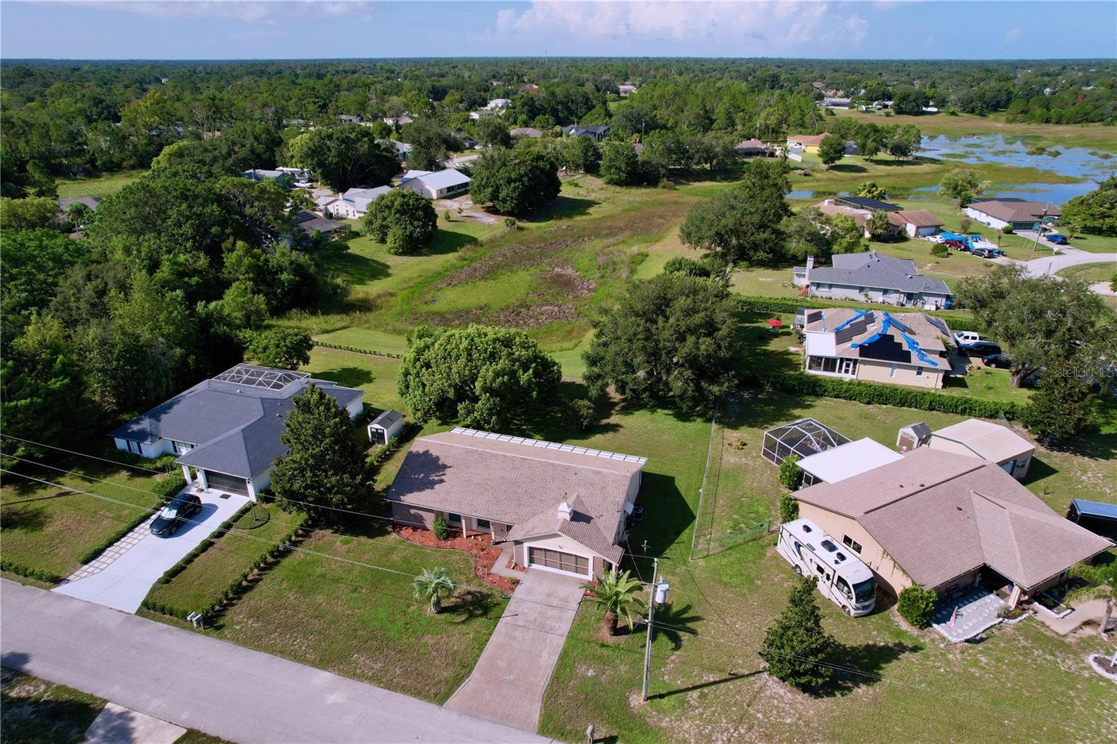 Image 16 of 61 For 9038 Byron Street