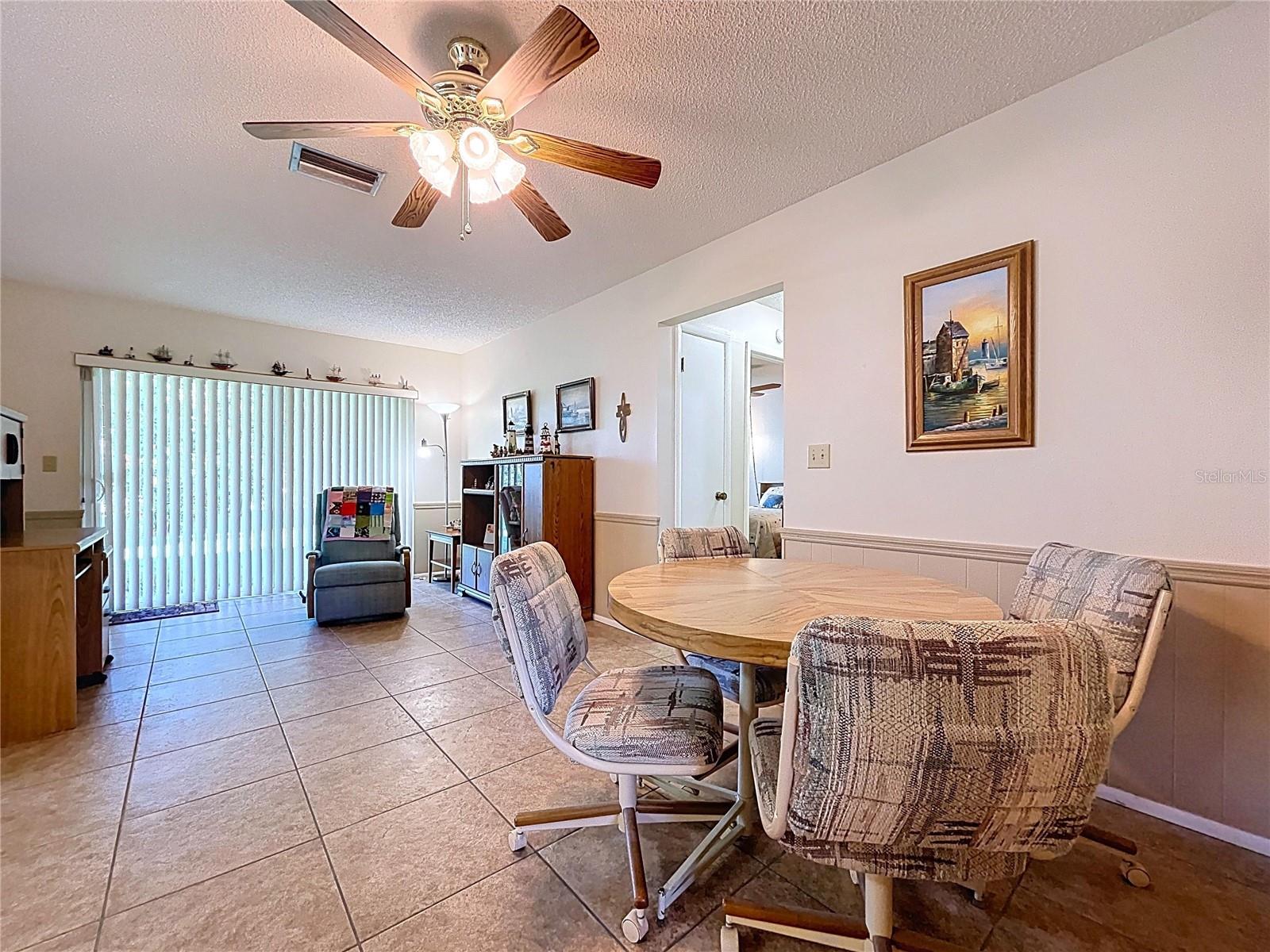 Image 41 of 61 For 9038 Byron Street