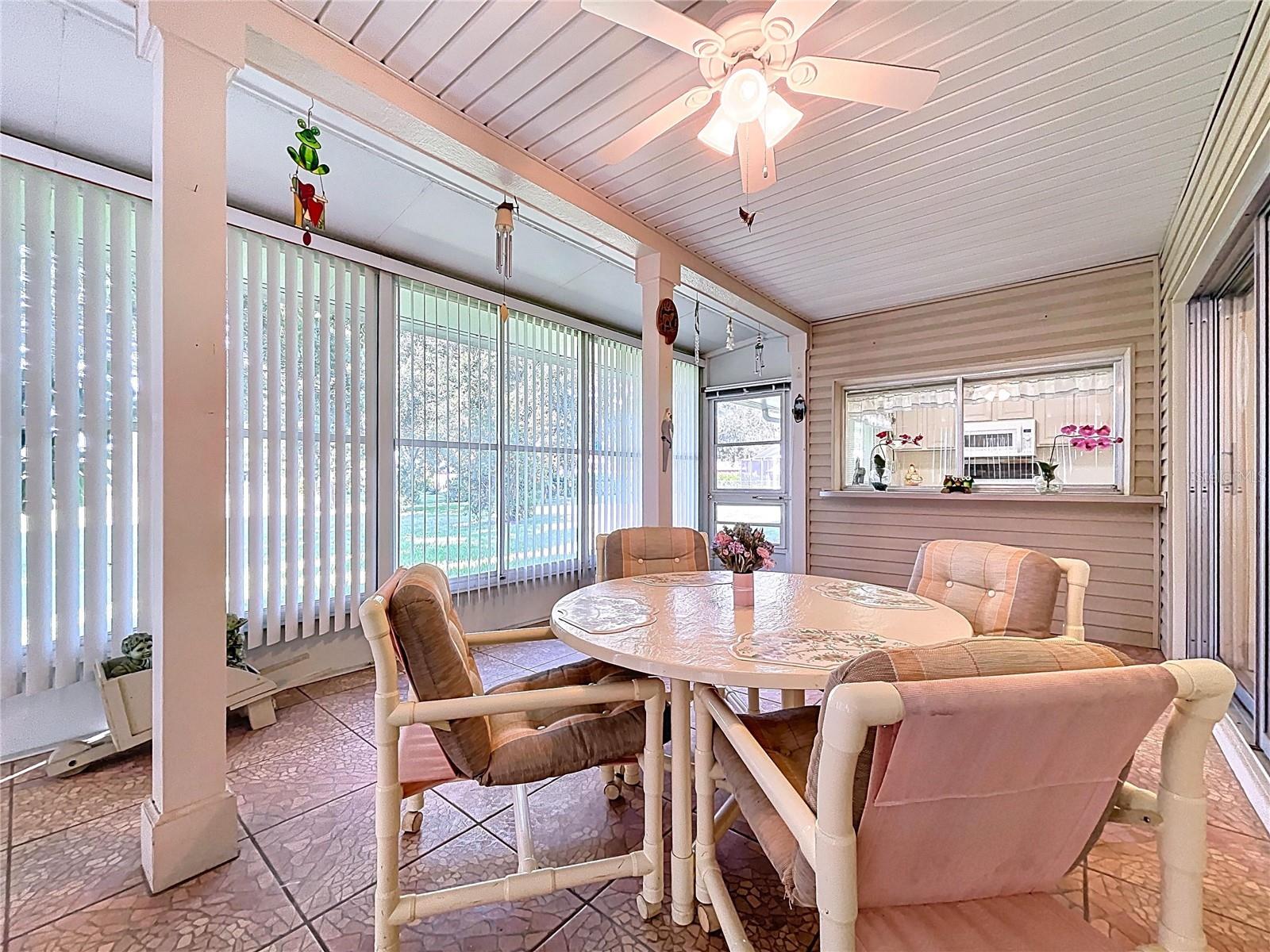 Image 46 of 61 For 9038 Byron Street