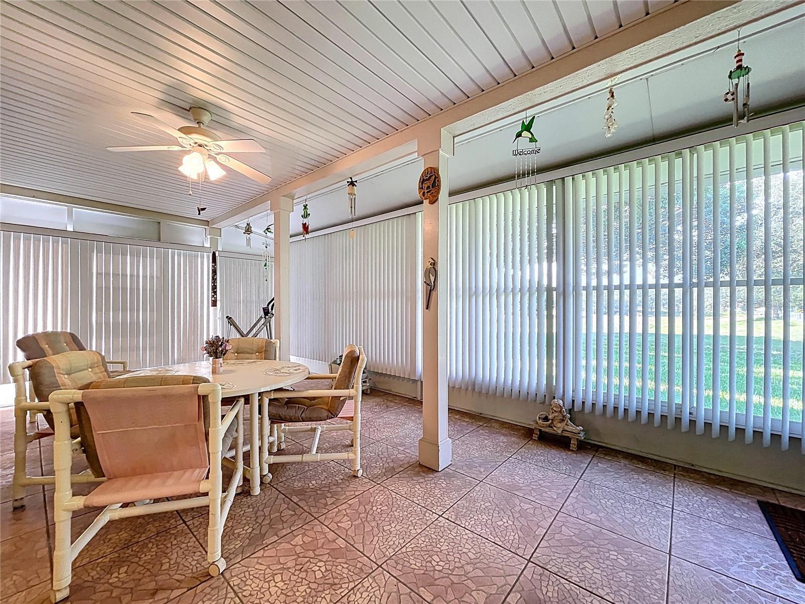 Image 47 of 61 For 9038 Byron Street