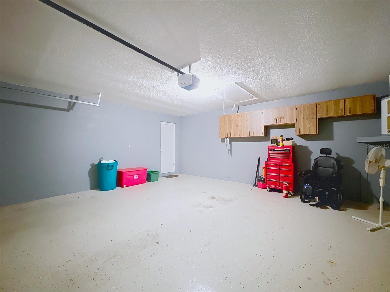 Image 58 of 61 For 9038 Byron Street