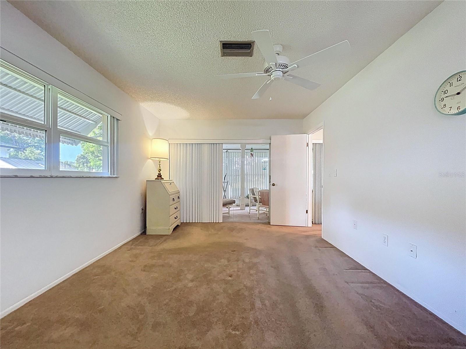 Image 8 of 61 For 9038 Byron Street