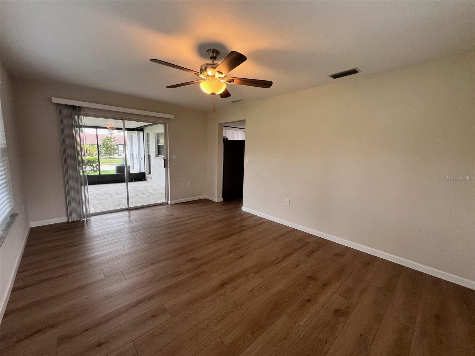 Image 13 of 22 For 7020 Wentworth Way