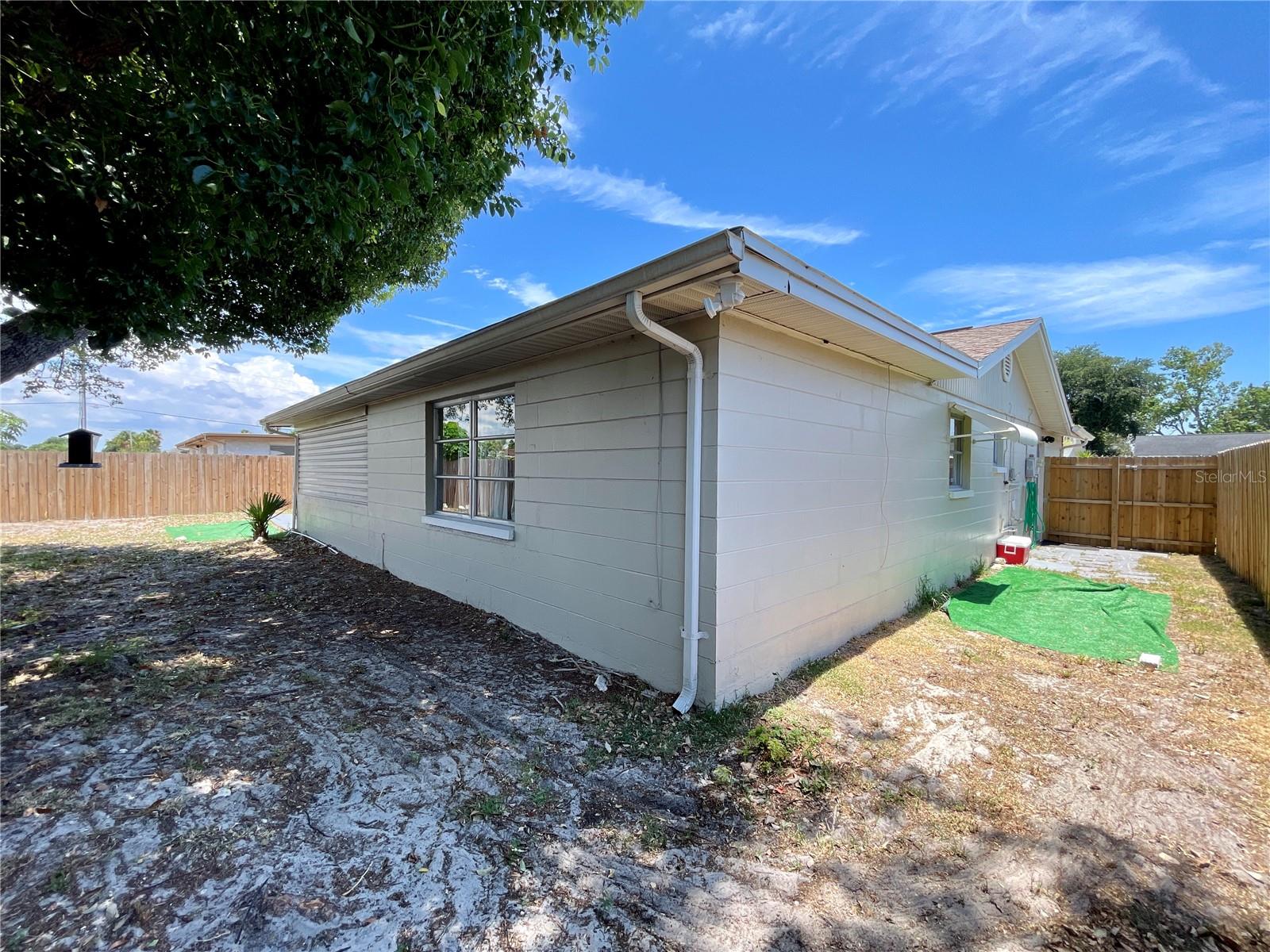 Image 22 of 23 For 6925 Altavista Street