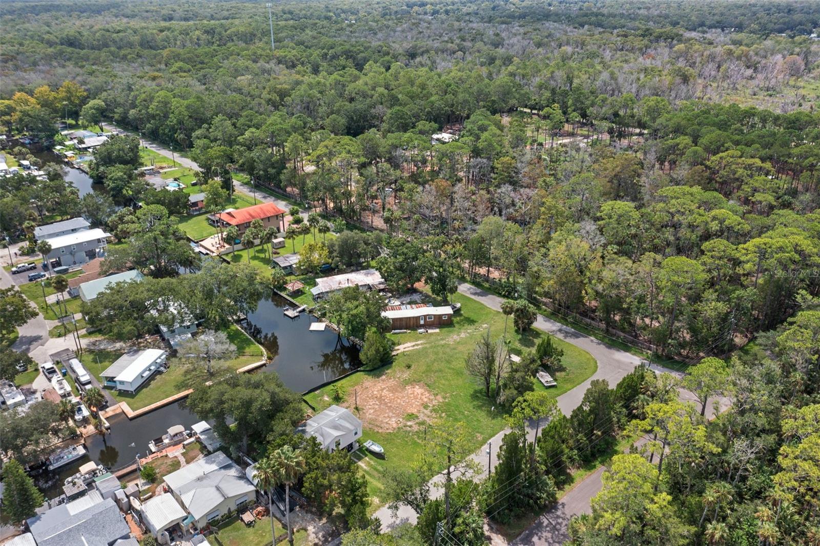 Image 3 of 19 For 5981 Colony Circle
