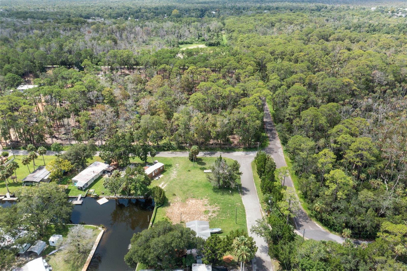 Image 4 of 19 For 5981 Colony Circle