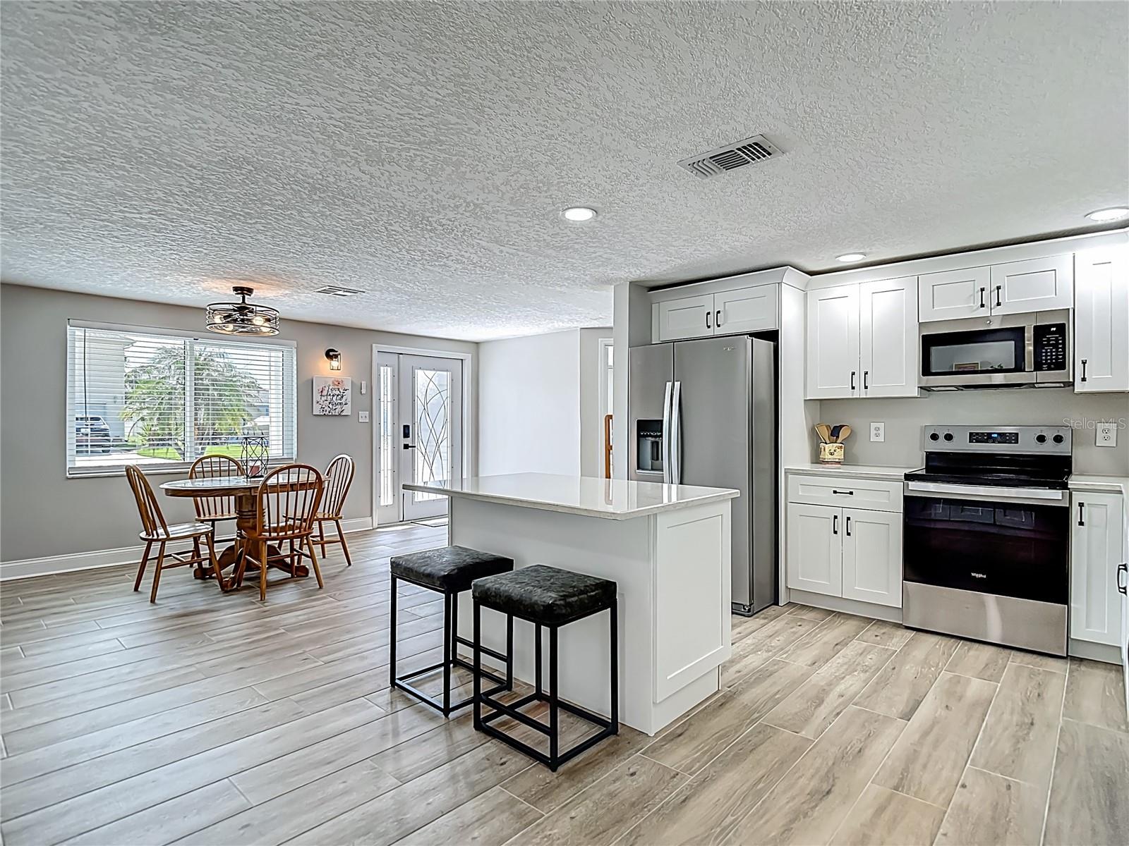 Image 11 of 69 For 13609 Maria Drive