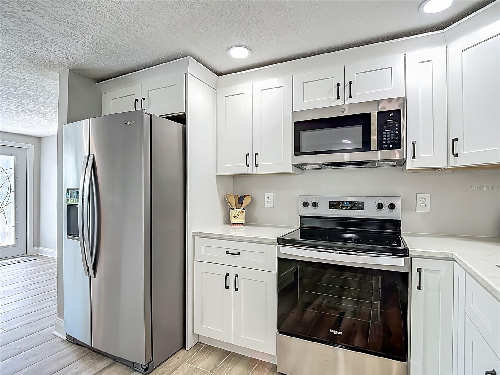 Image 21 of 69 For 13609 Maria Drive