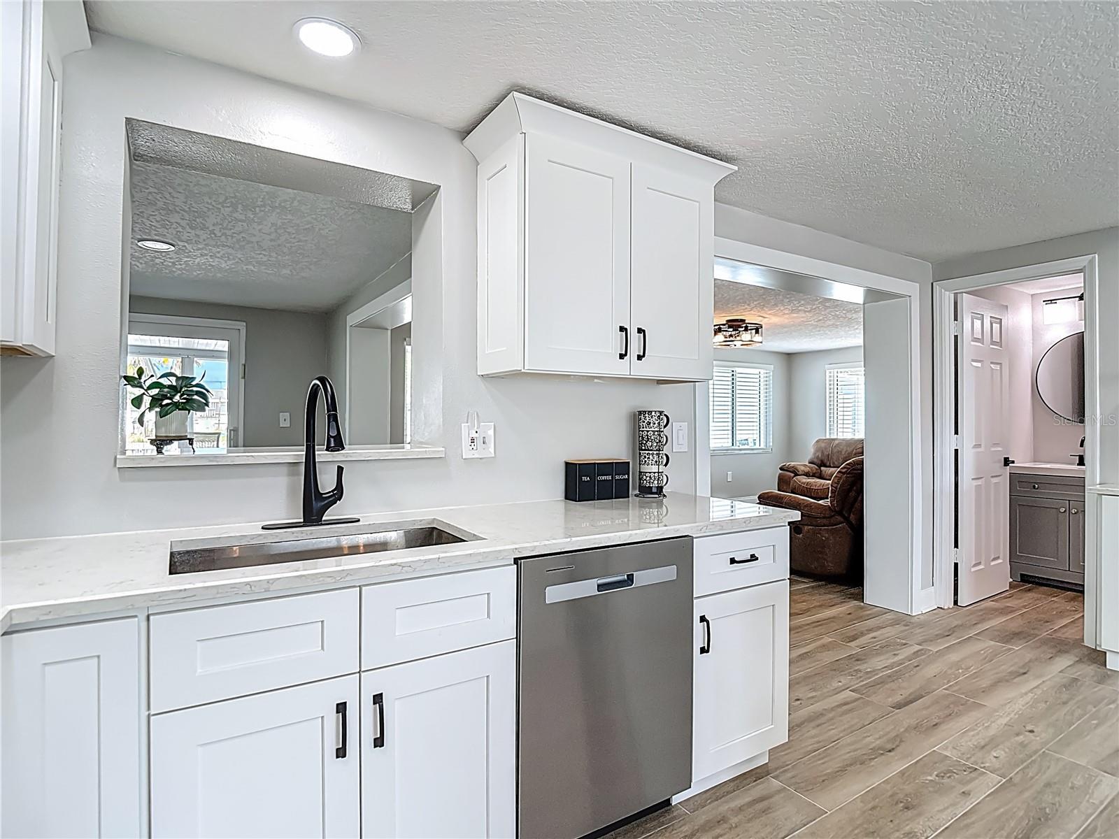 Image 24 of 69 For 13609 Maria Drive