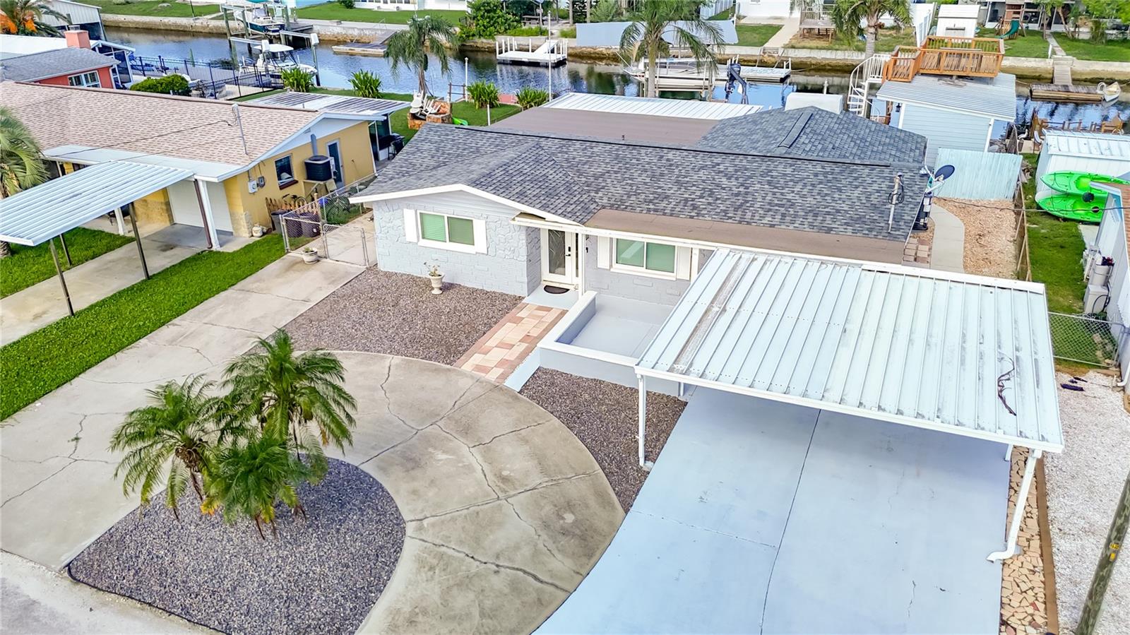 Image 5 of 69 For 13609 Maria Drive