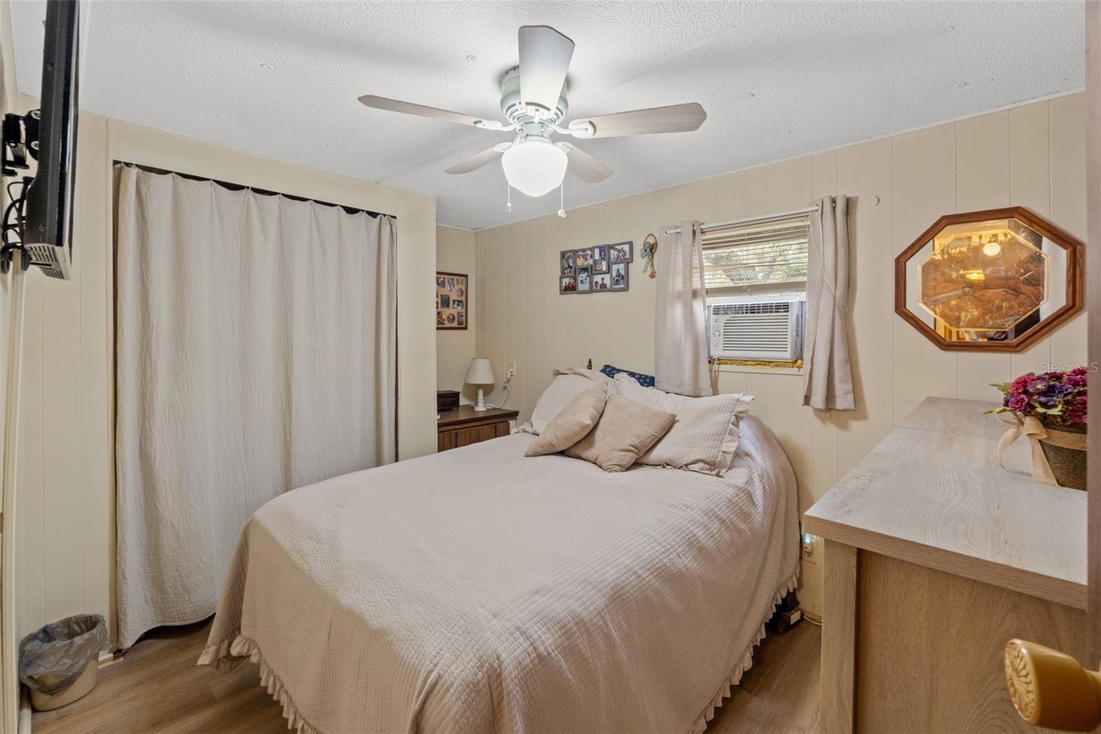 Image 11 of 32 For 12012 Westbay Avenue