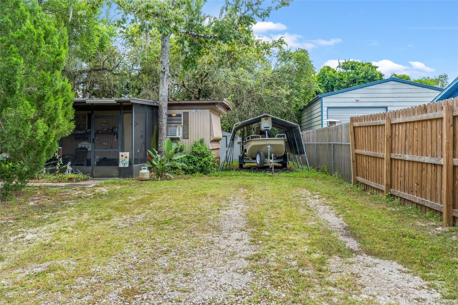Image 20 of 32 For 12012 Westbay Avenue