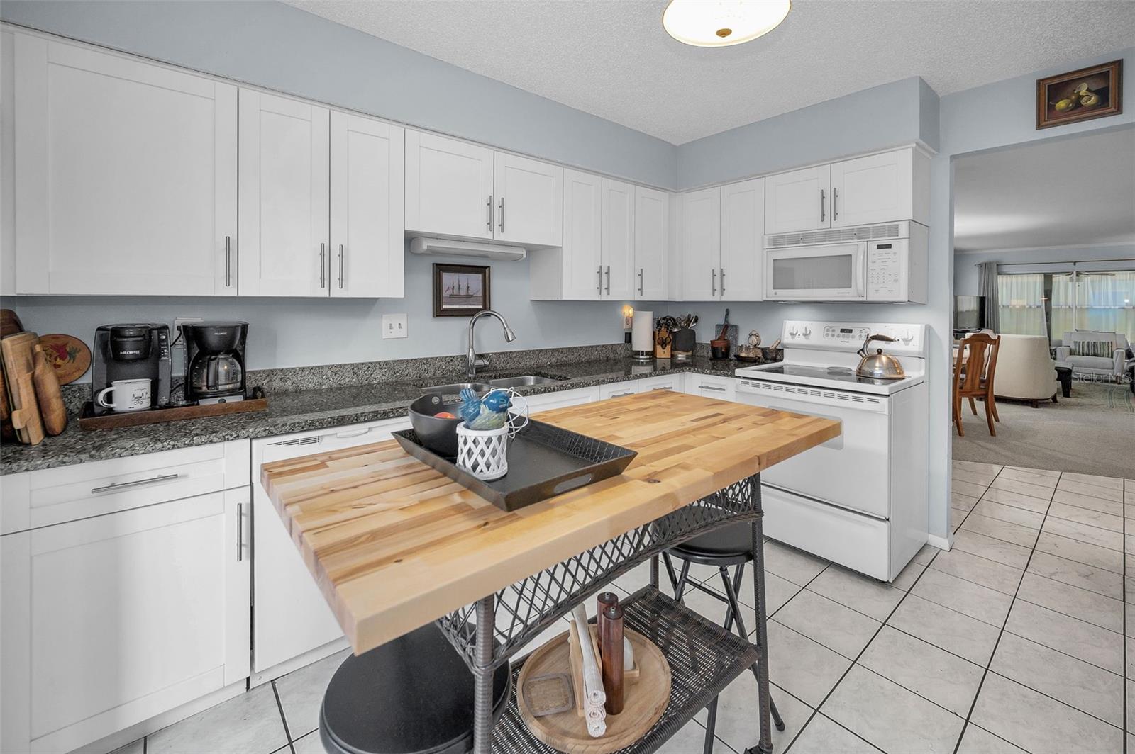 Image 12 of 83 For 3862 Lighthouse Way A