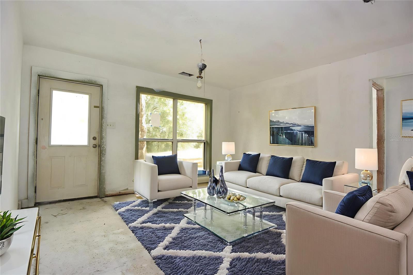 Listing photo id 0 for 2810 Van Buren Street