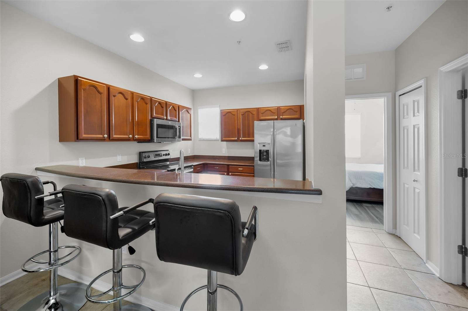 Listing photo id 8 for 5628 Sea Turtle Court