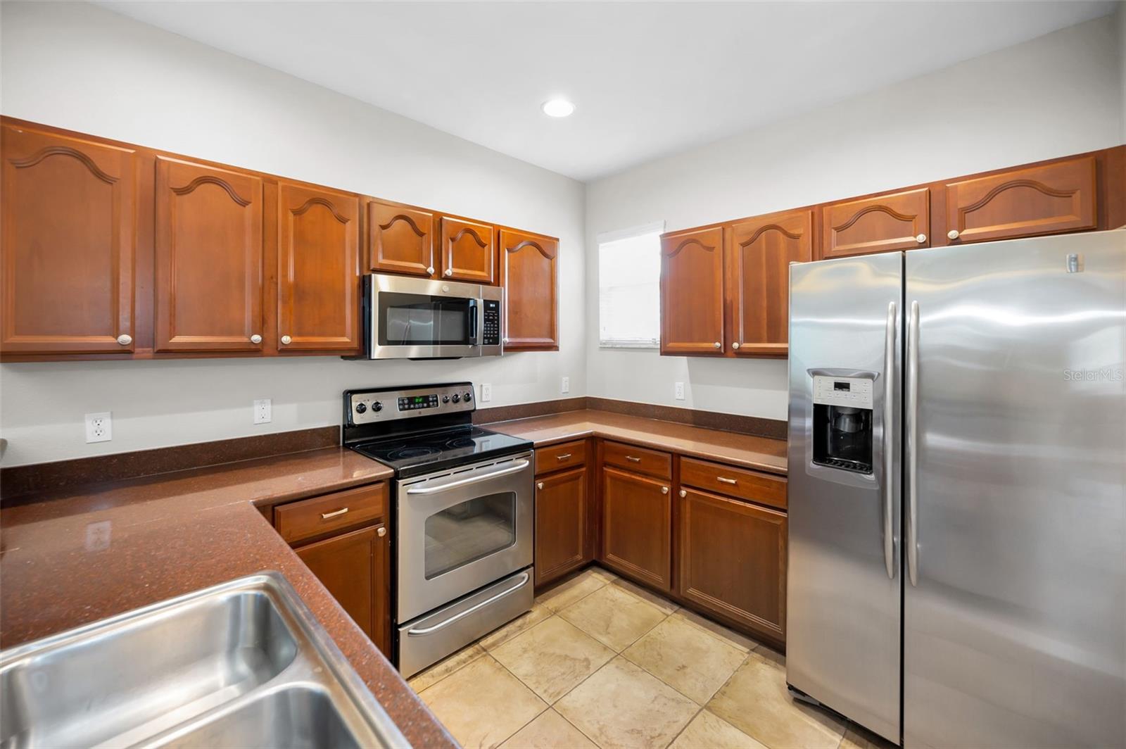 Listing photo id 9 for 5628 Sea Turtle Court