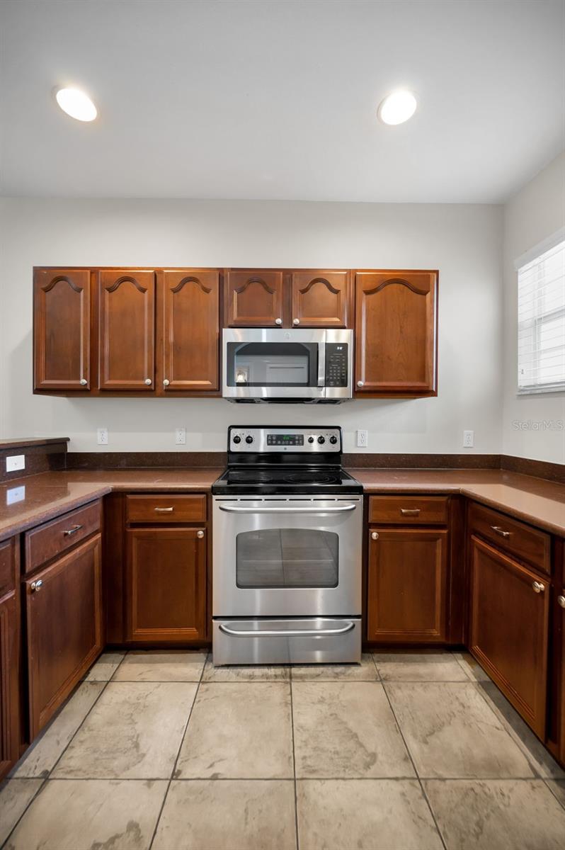Listing photo id 10 for 5628 Sea Turtle Court