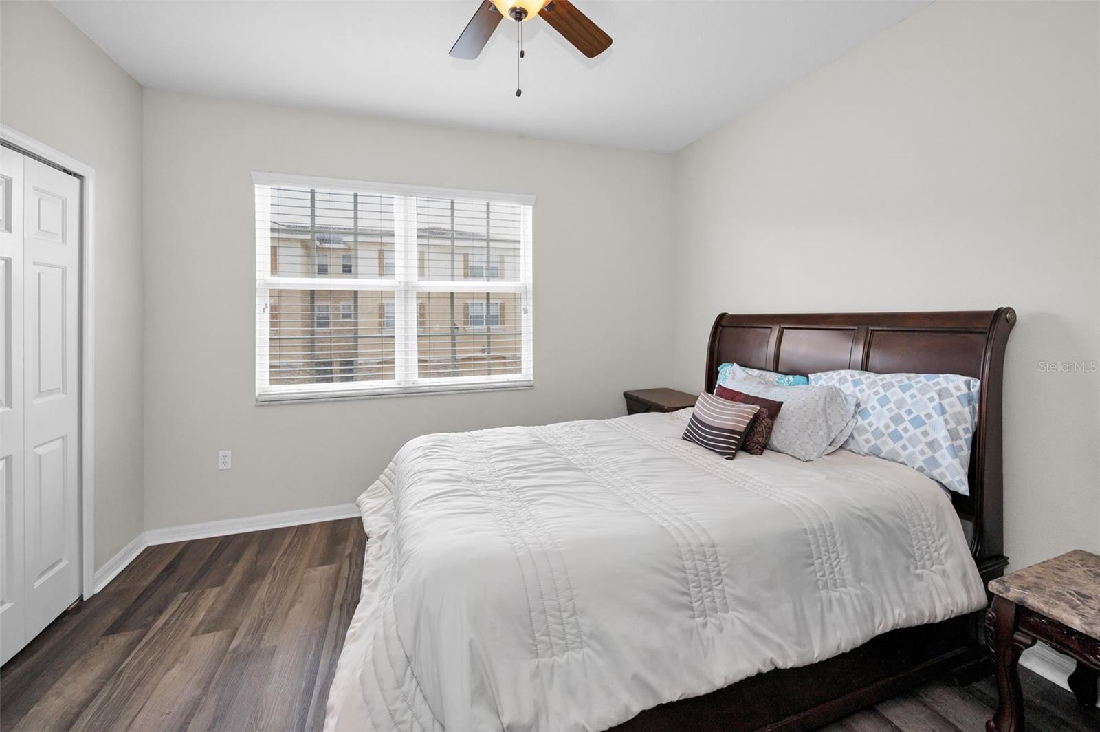 Listing photo id 14 for 5628 Sea Turtle Court