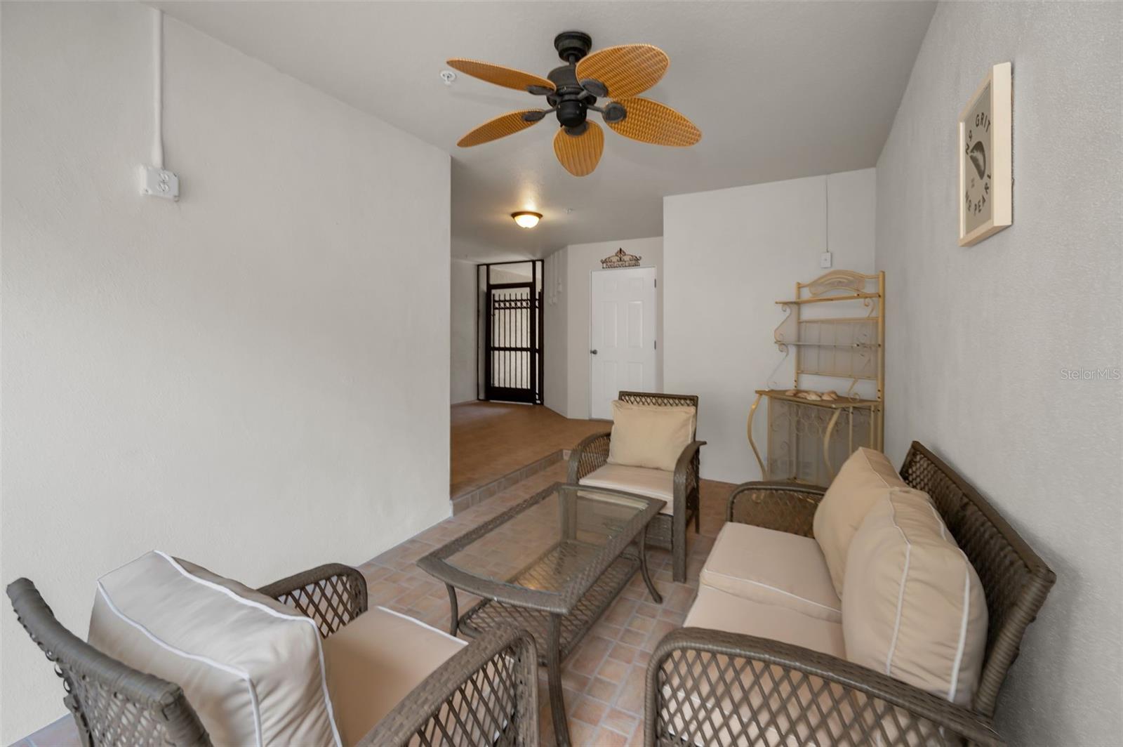 Listing photo id 33 for 5628 Sea Turtle Court