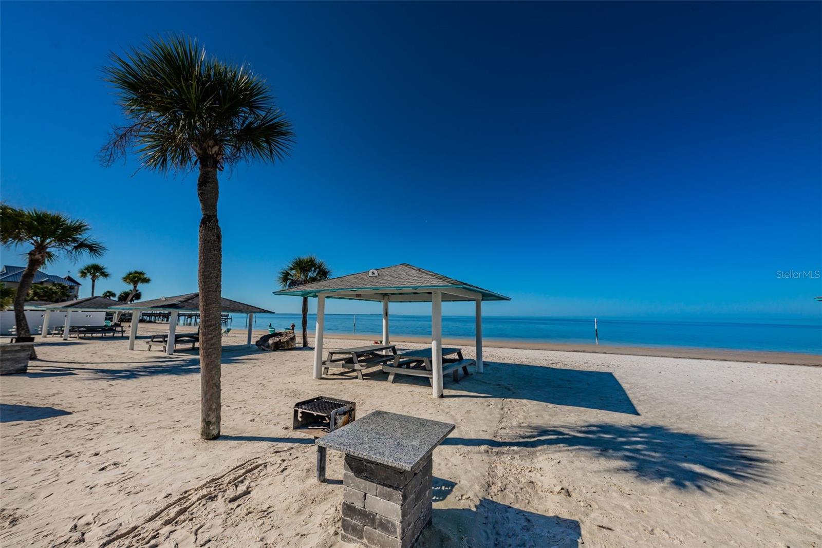 Listing photo id 81 for 5628 Sea Turtle Court