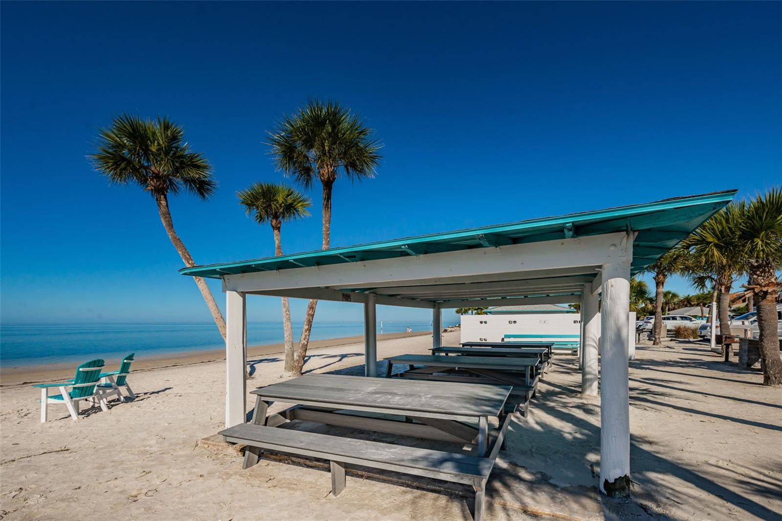Listing photo id 94 for 5628 Sea Turtle Court
