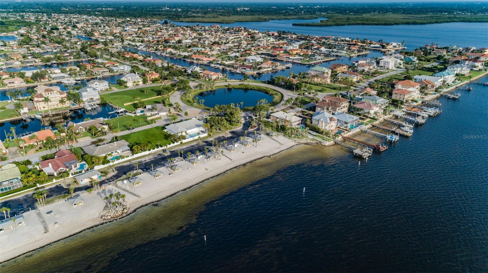 Listing photo id 97 for 5628 Sea Turtle Court
