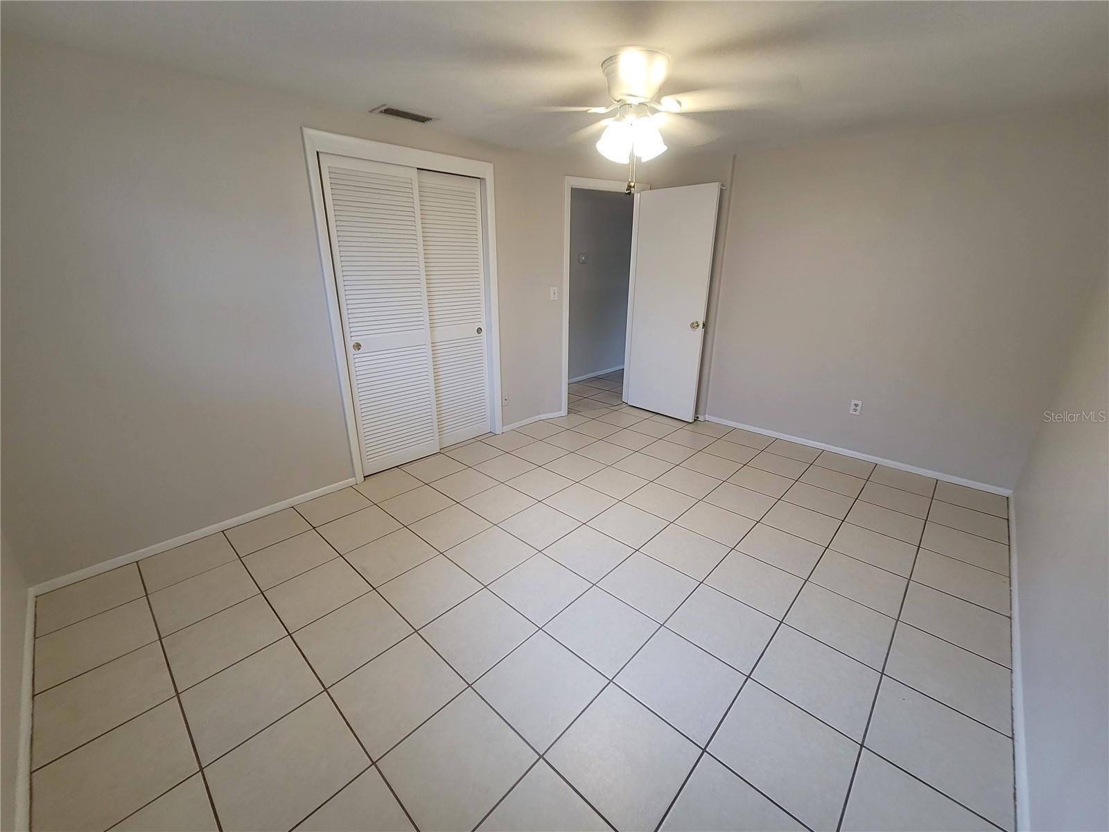 Image 12 of 23 For 4350 Newbury Drive