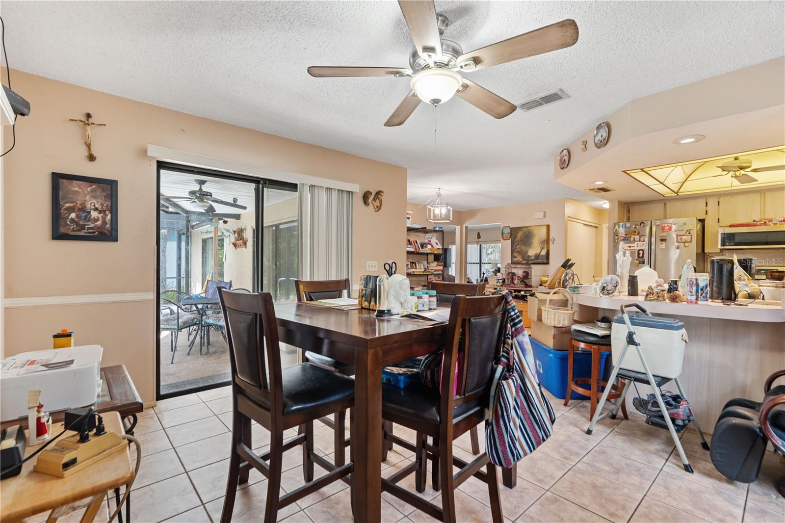 Image 13 of 31 For 4482 Plumosa Street