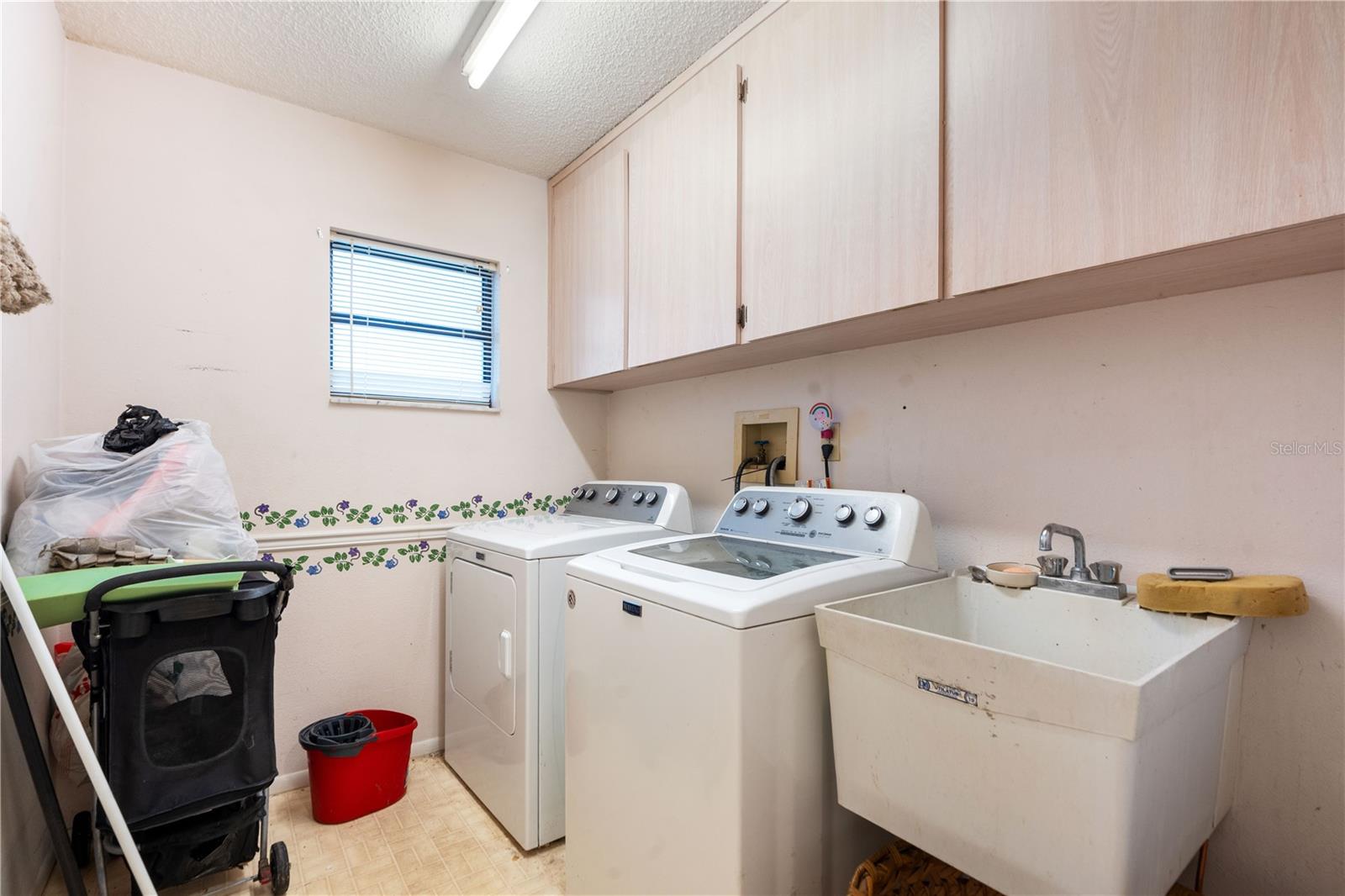 Image 16 of 31 For 4482 Plumosa Street