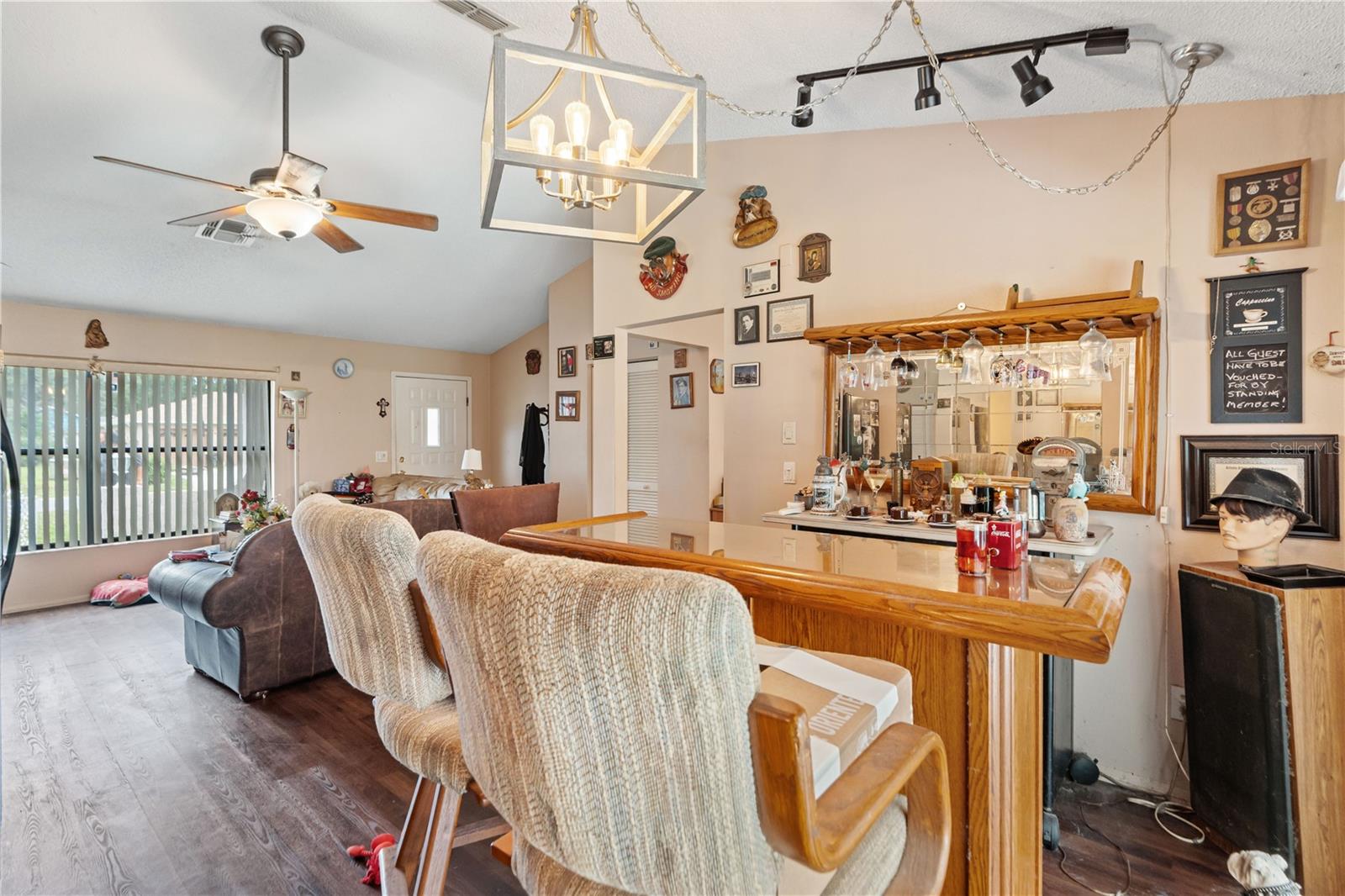 Image 6 of 31 For 4482 Plumosa Street