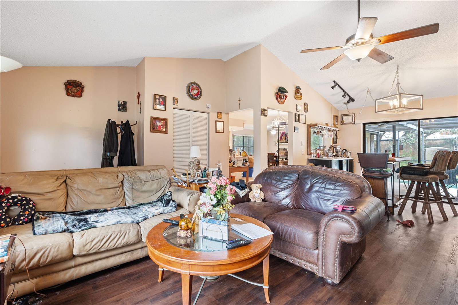 Image 7 of 31 For 4482 Plumosa Street