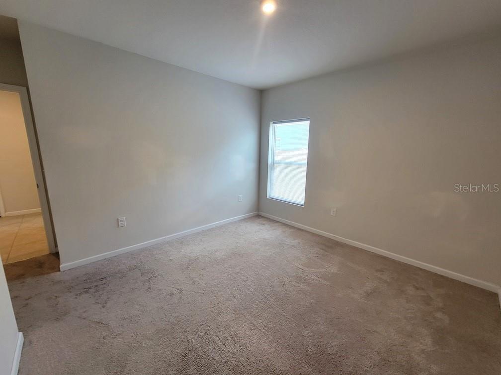 Image 15 of 18 For 35192 Arya Way