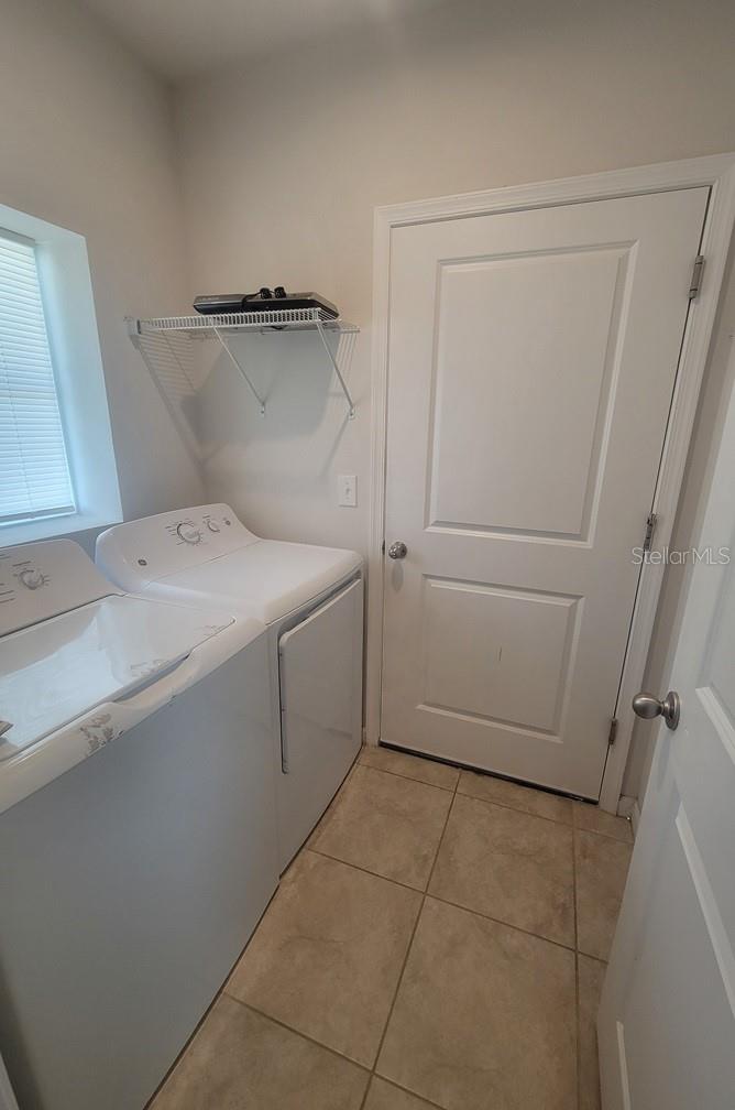 Image 16 of 18 For 35192 Arya Way