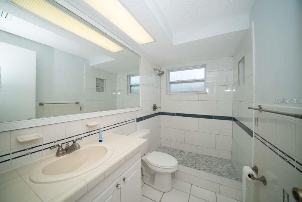 Image 9 of 19 For 8948 Lido Lane