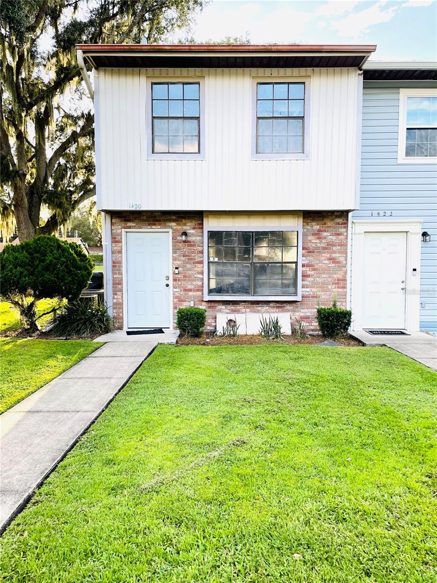 Details for 1420 Ridge Lake Court, LAKELAND, FL 33801