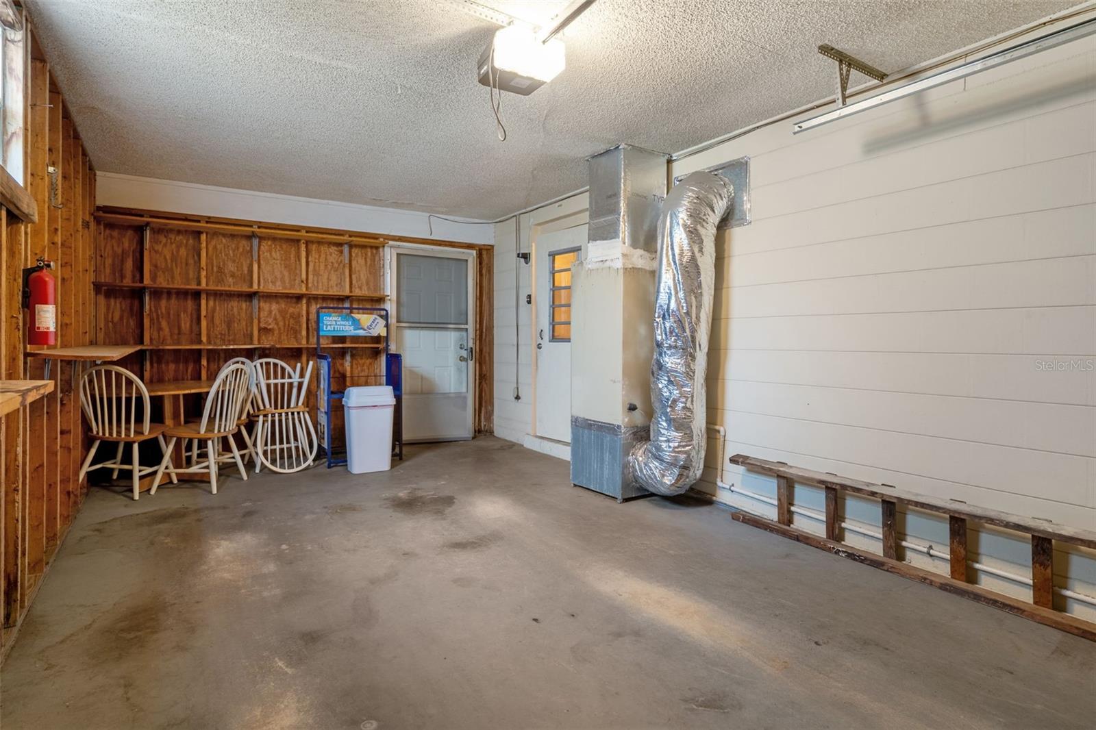 Image 33 of 36 For 9748 Bayside Court