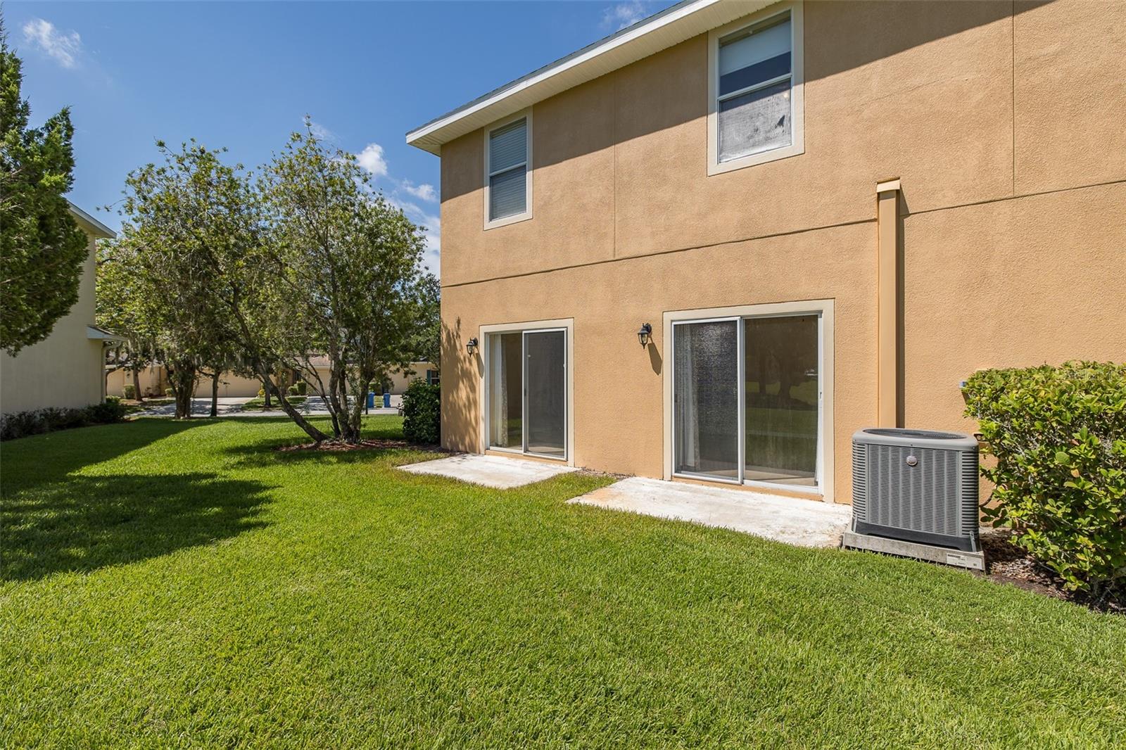 Image 35 of 81 For 8932 Iron Oak Avenue