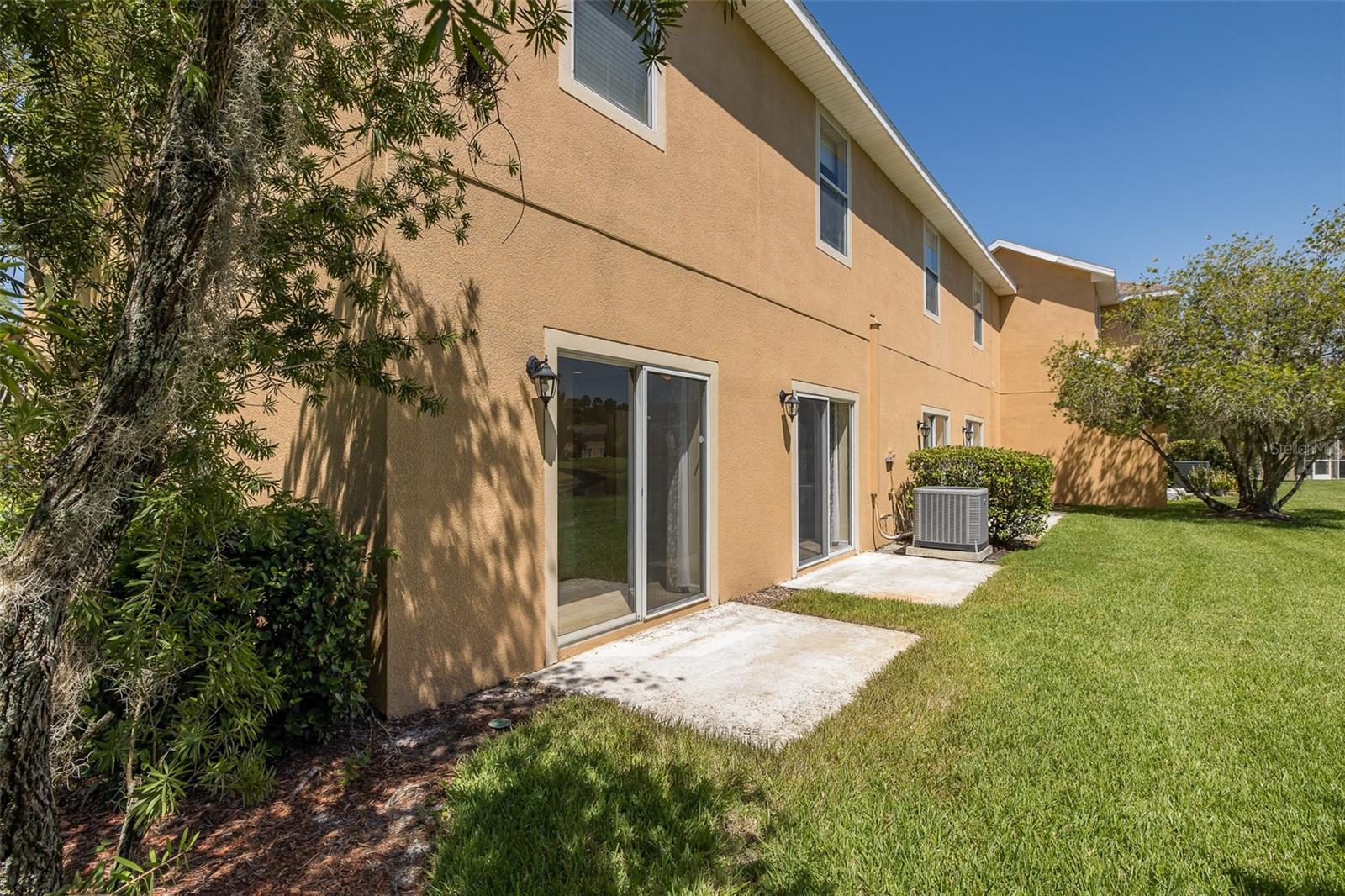 Image 36 of 81 For 8932 Iron Oak Avenue