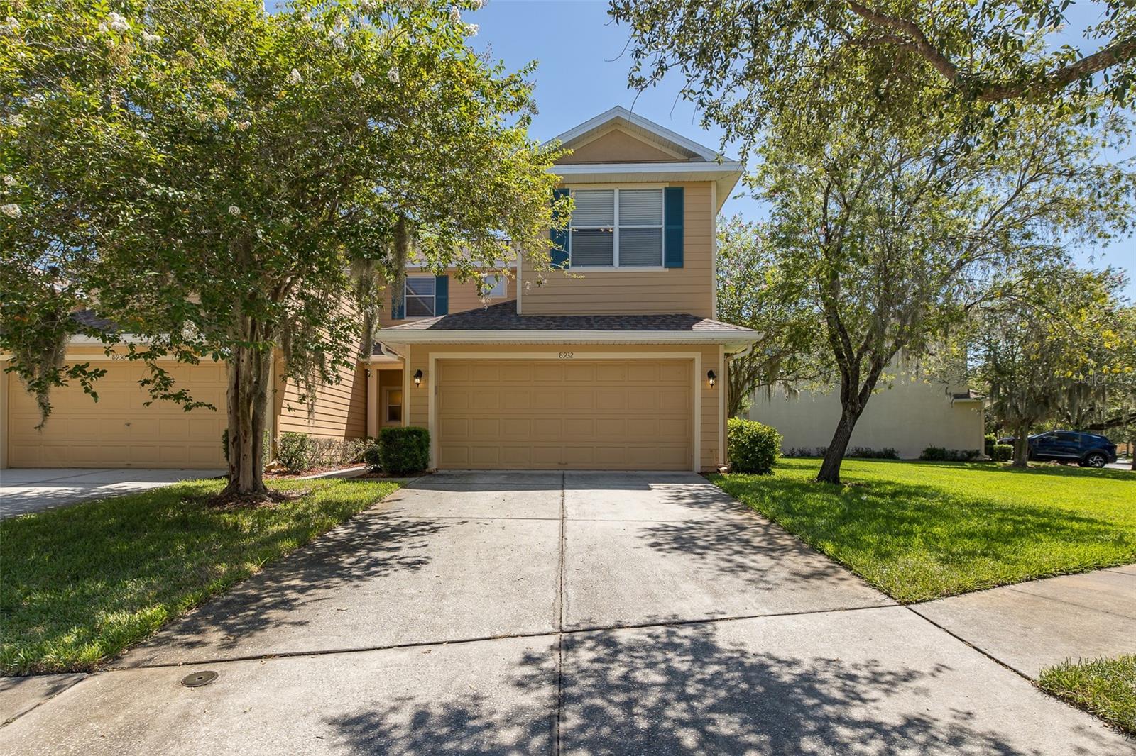 Image 57 of 81 For 8932 Iron Oak Avenue