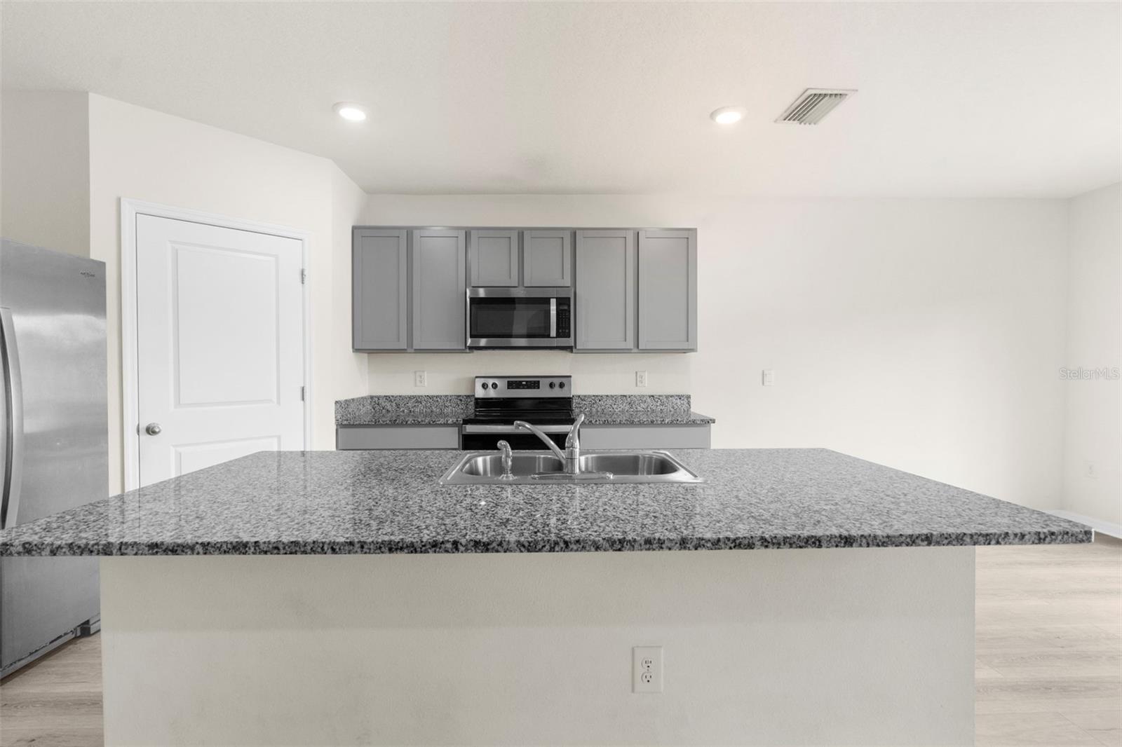 Image 10 of 44 For 34314 Jasper Stone Drive