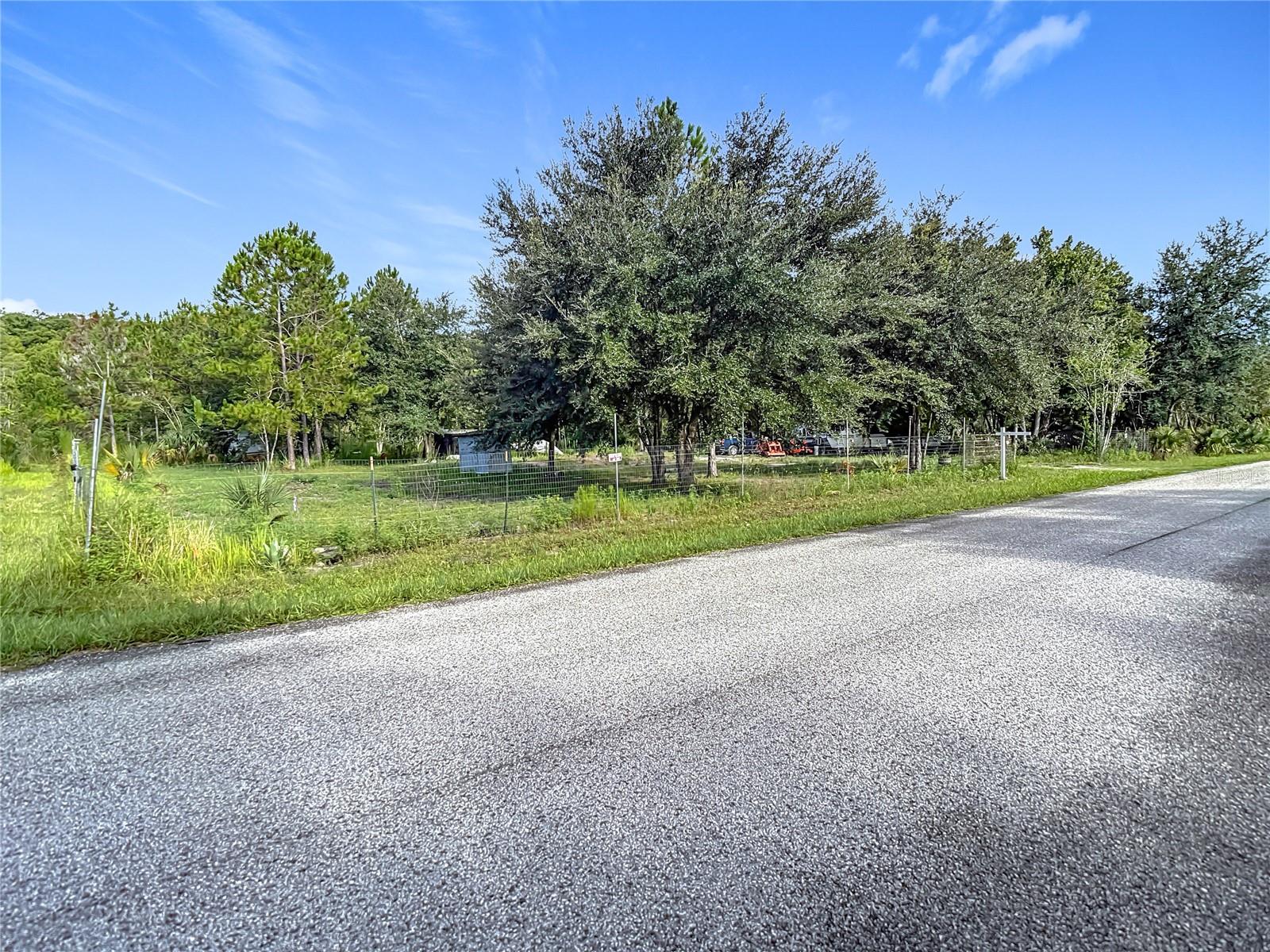 Image 8 of 47 For 0 Thomas Boulevard