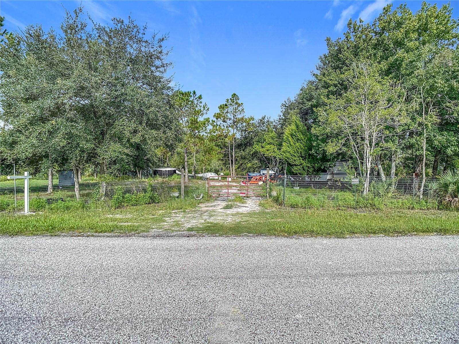 Image 9 of 47 For 0 Thomas Boulevard