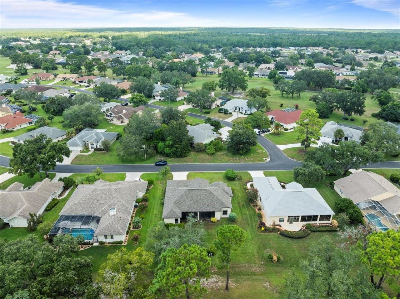 Listing photo id 50 for 9694 Southern Belle Drive