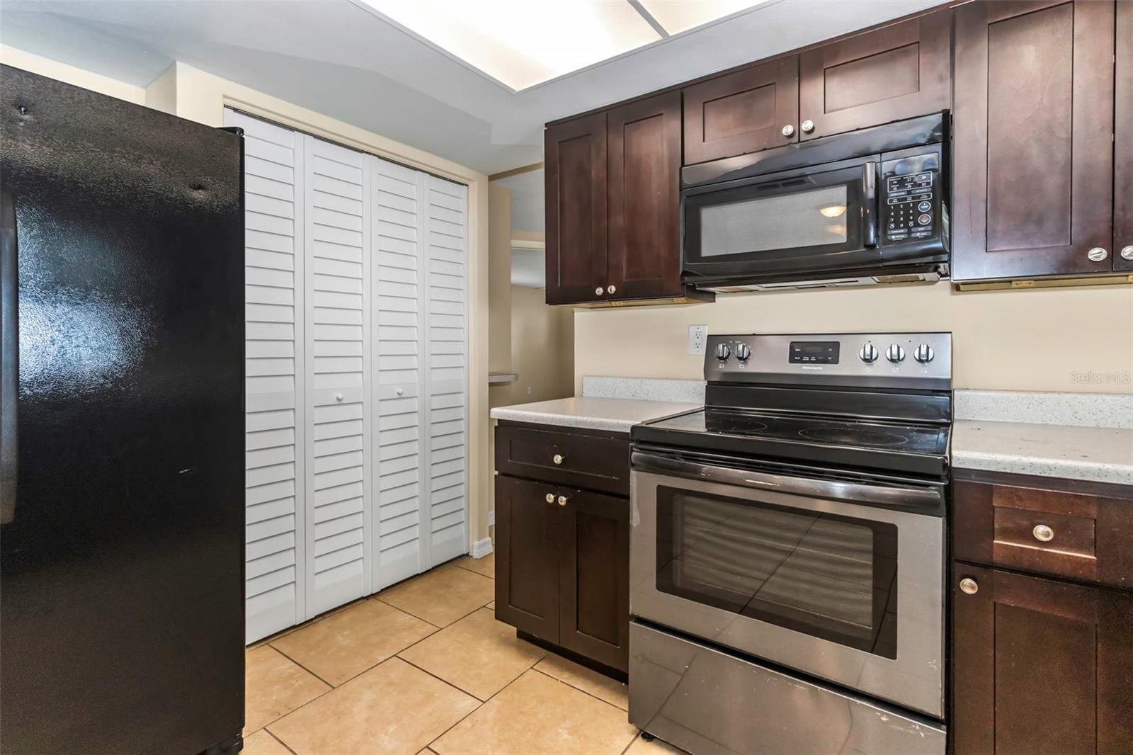Listing photo id 20 for 7745 Yucca Drive