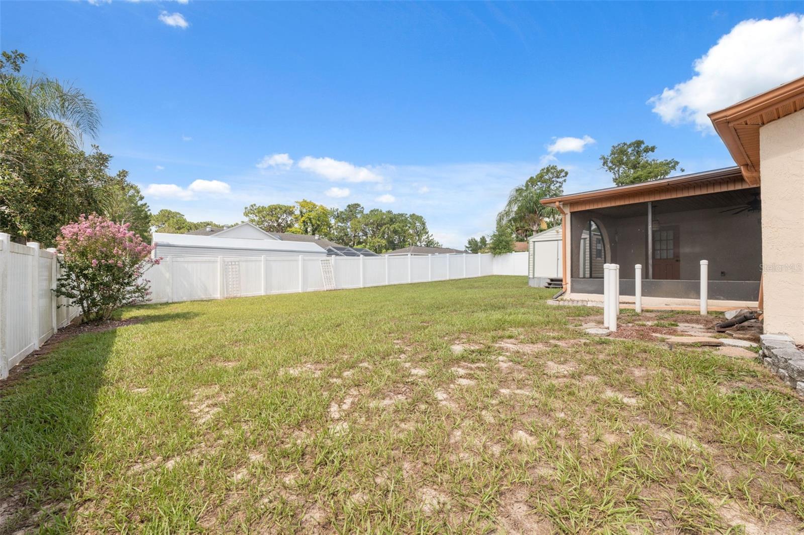 Image 32 of 35 For 12048 Cradock Street
