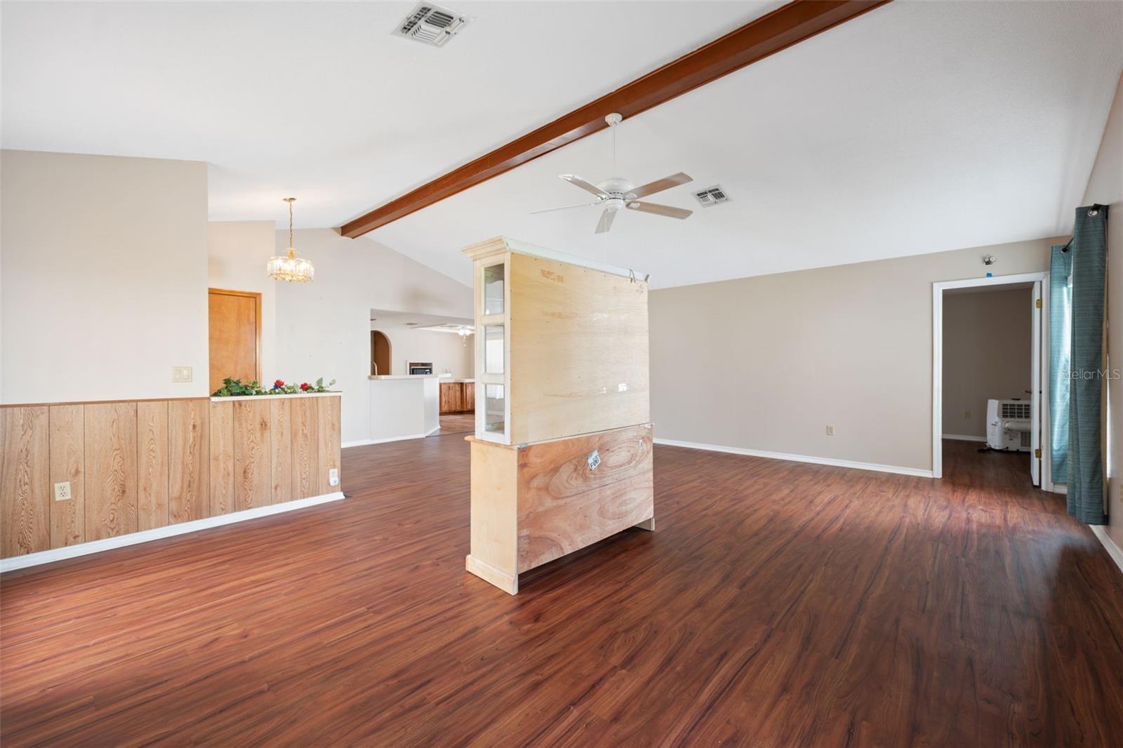 Image 9 of 35 For 12048 Cradock Street