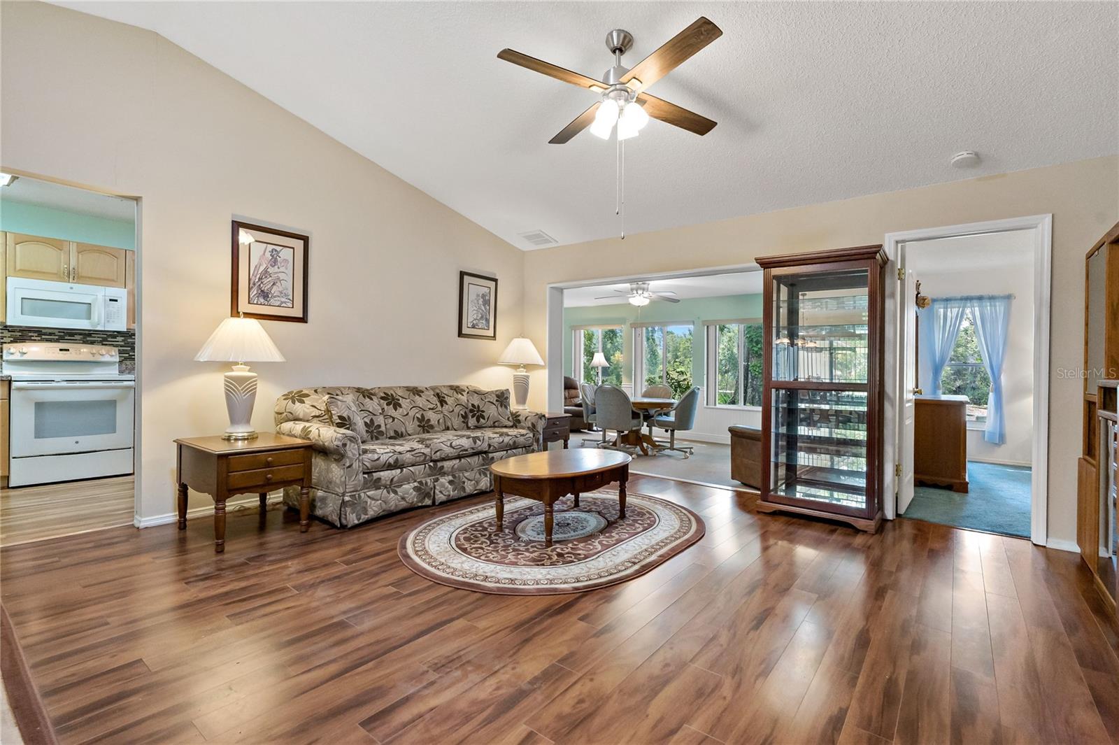 Image 8 of 48 For 7486 Heather Walk Drive
