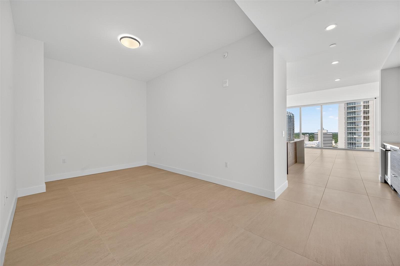 Image 7 of 62 For 301 1st Street S 2304
