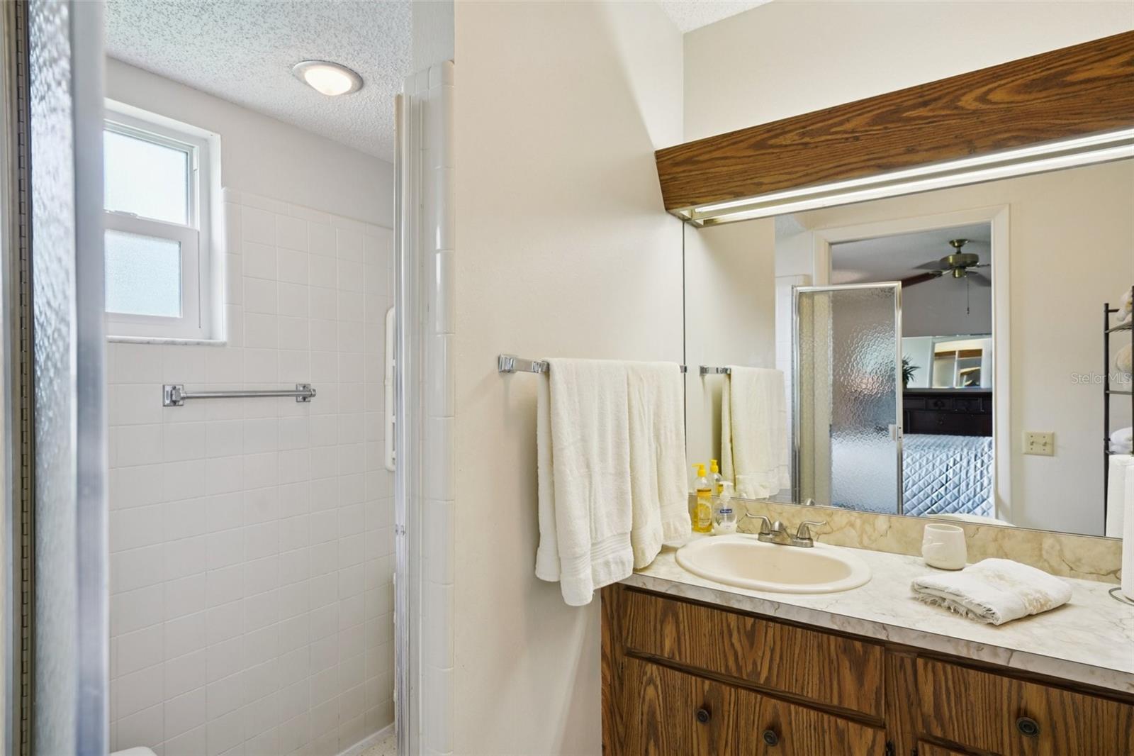 Listing photo id 28 for 10526 Mira Vista Drive